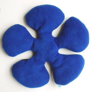 kussen bloem mini (blauw)