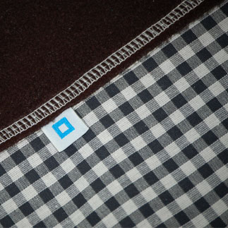 DEKENTJE (zwart plus ruitje)